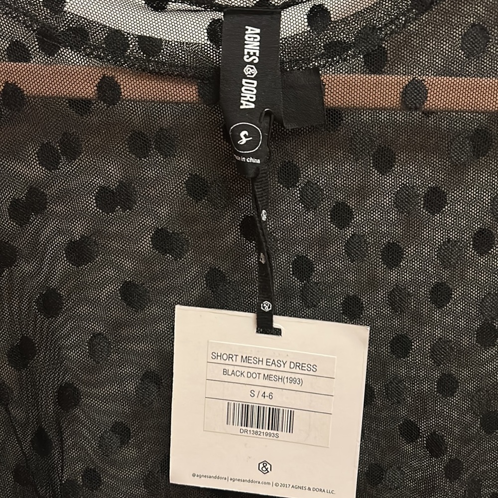 Agnes & Dora Short Mesh Easy Dress size Small (4/6) - Picture 2 of 3